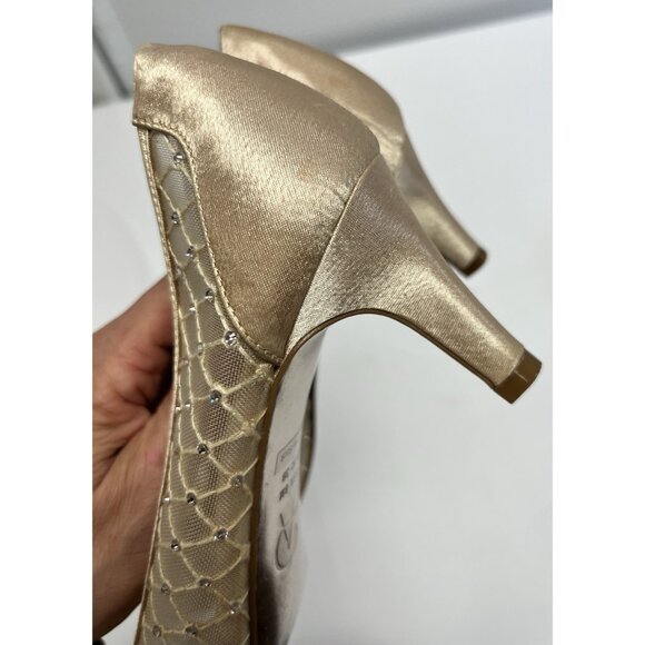 Sexy Women's Size 8 Cream/Sheer/Jewels Peep Toe Pumps 🤩 - Picture 11 of 11